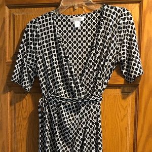 Motherhood Maternity wrap dress size Small